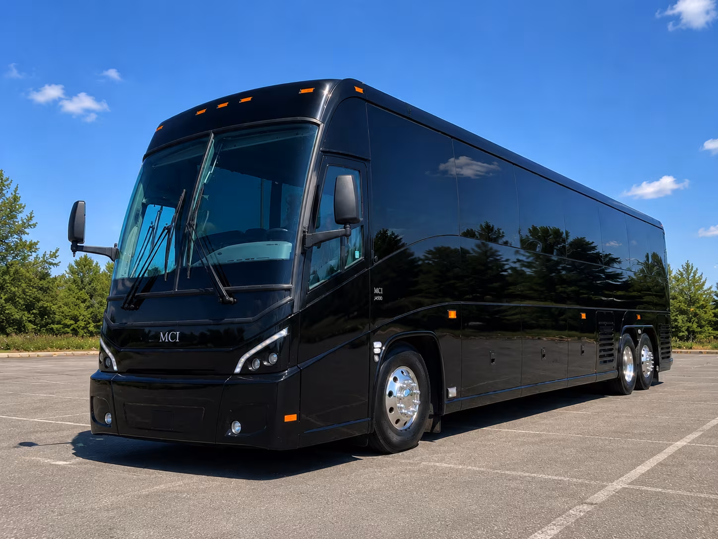 charter buses to springfield thunderbirds games at massmutual center
