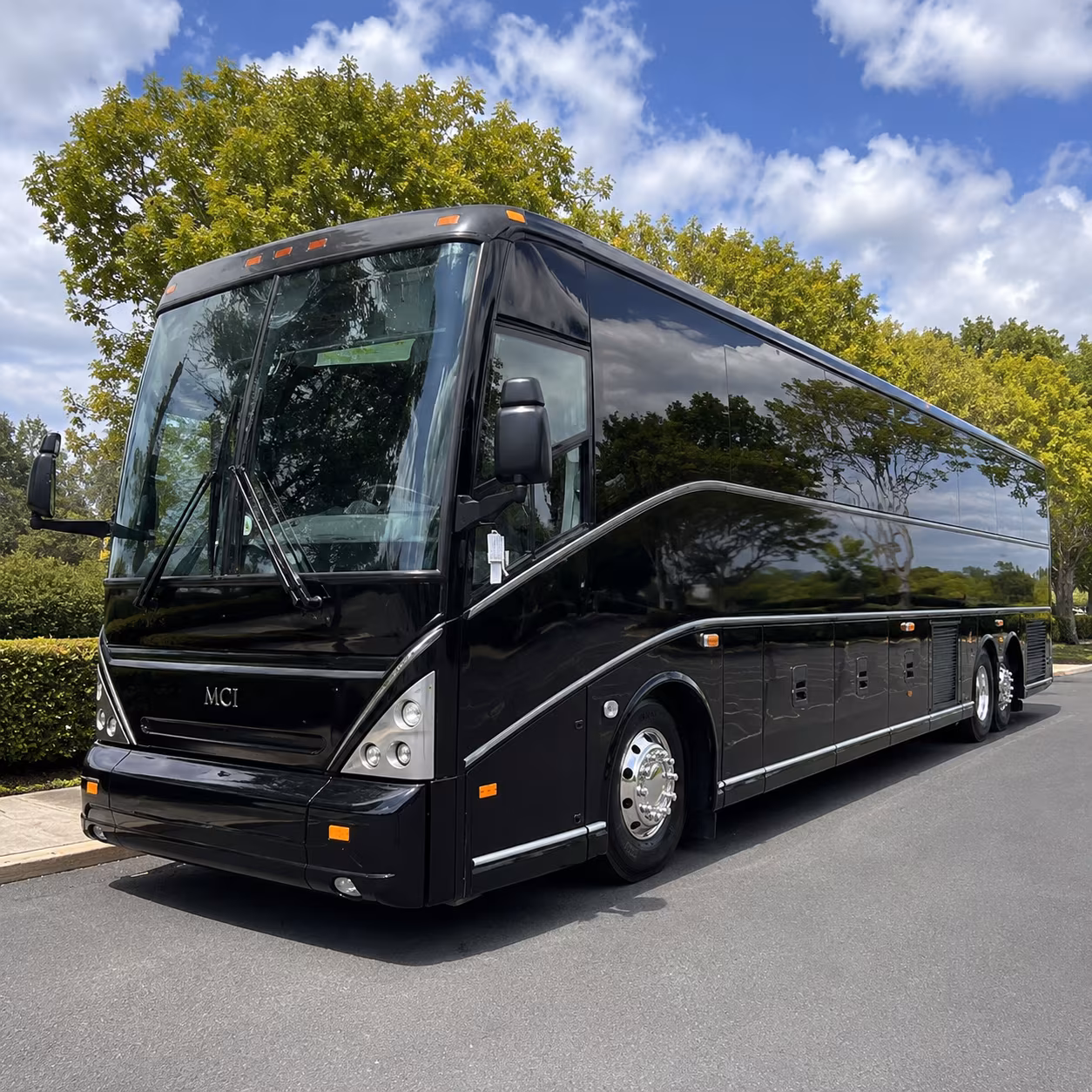 corporate airport transfer buses to bradley international bdl