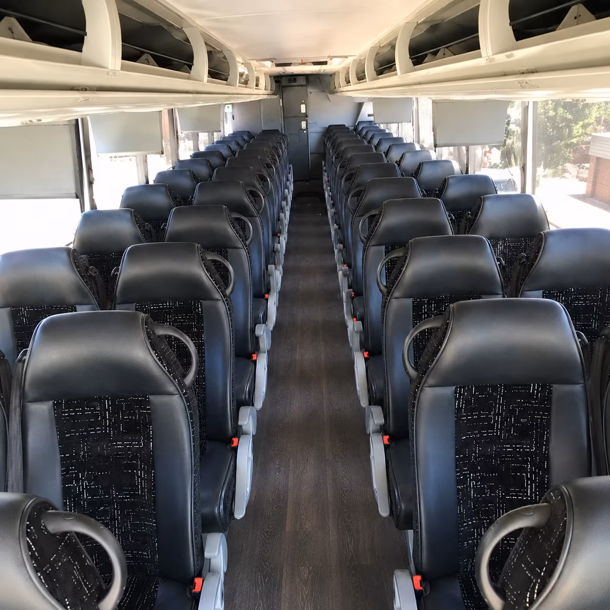 vermont ski trips and leaf peeping tours by charter bus from springfield